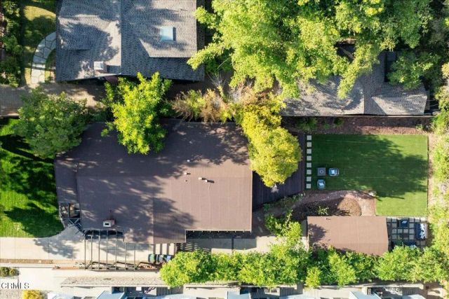 116 N Meridith Avenue, Pasadena, CA 91106