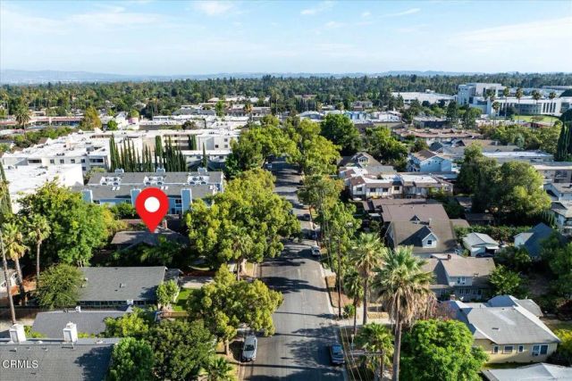 116 N Meridith Avenue, Pasadena, CA 91106