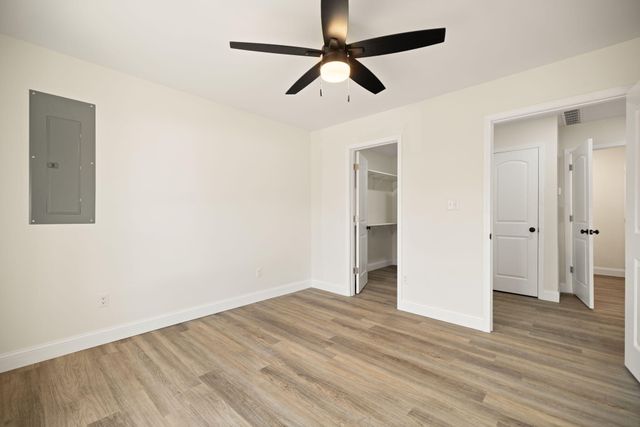 220 Newcomb Avenue, Mt Vernon, KY 40456