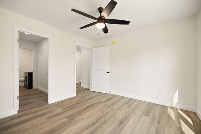 220 Newcomb Avenue, Mt Vernon, KY 40456