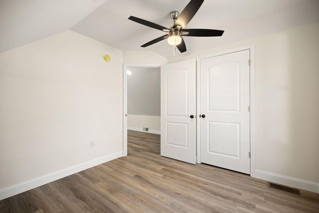 220 Newcomb Avenue, Mt Vernon, KY 40456