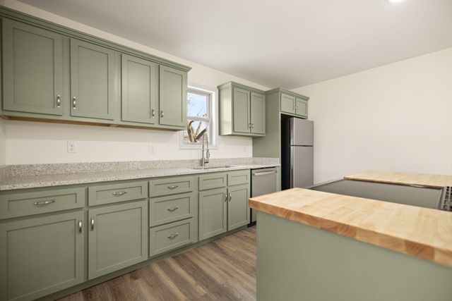 220 Newcomb Avenue, Mt Vernon, KY 40456