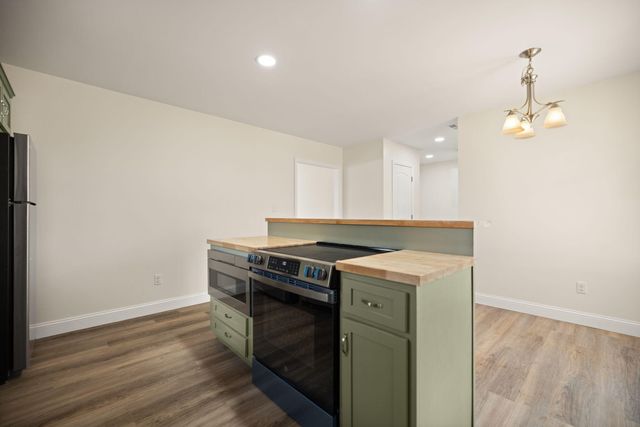 220 Newcomb Avenue, Mt Vernon, KY 40456