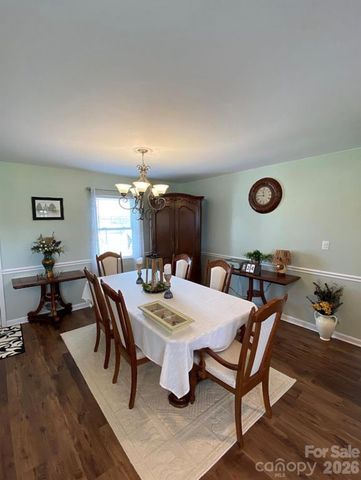6042 Heavner Road, Vale, NC 28168