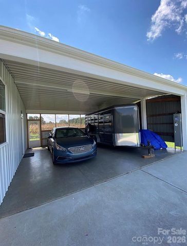 6042 Heavner Road, Vale, NC 28168