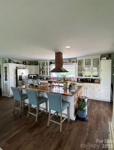 6042 Heavner Road, Vale, NC 28168