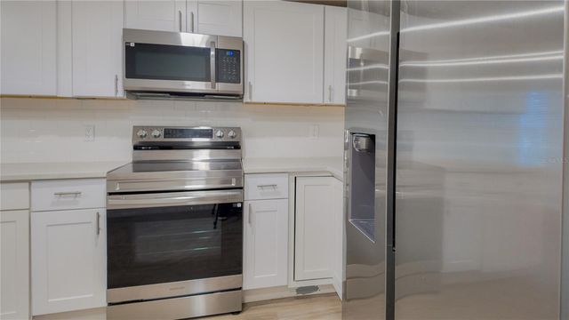 914 NW 14TH AVENUE, Ocala, FL 34475