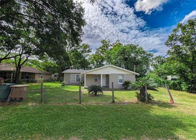 914 NW 14TH AVENUE, Ocala, FL 34475