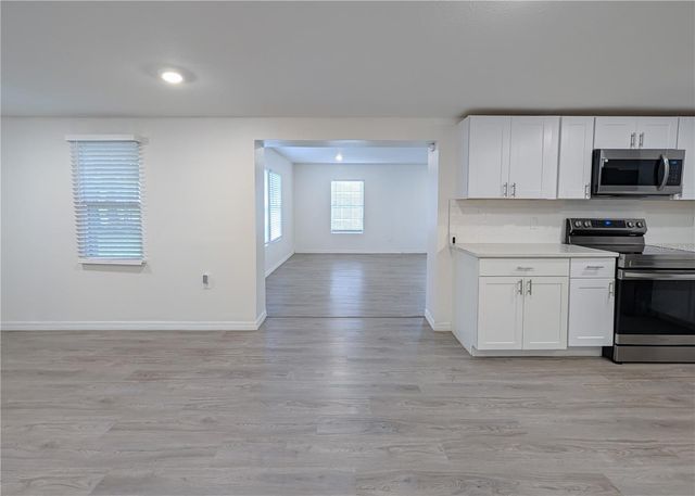 914 NW 14TH AVENUE, Ocala, FL 34475