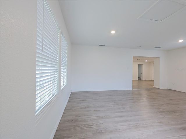 914 NW 14TH AVENUE, Ocala, FL 34475