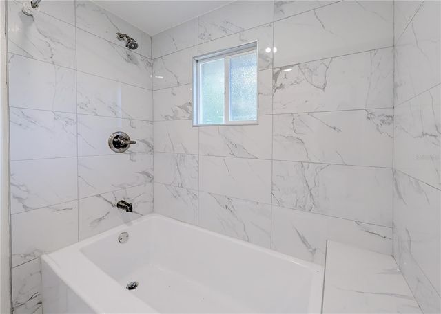 914 NW 14TH AVENUE, Ocala, FL 34475