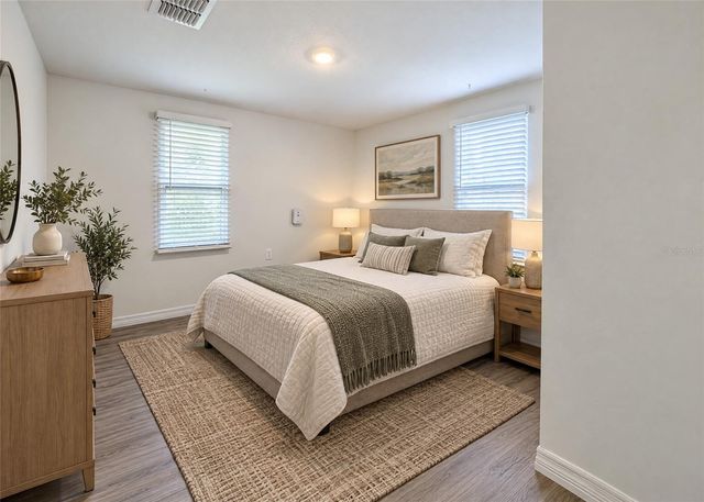 914 NW 14TH AVENUE, Ocala, FL 34475