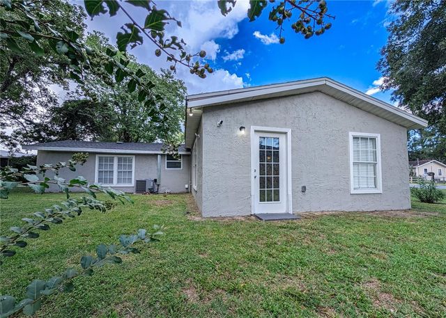914 NW 14TH AVENUE, Ocala, FL 34475