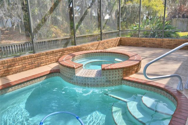 12 BRIDGEWATER DRIVE, Winter Haven, FL 33884