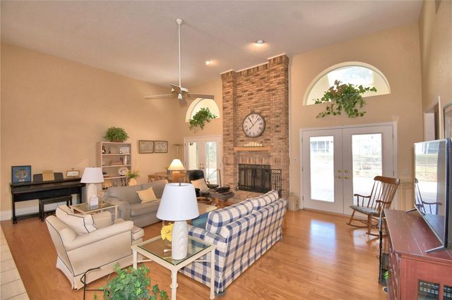 12 BRIDGEWATER DRIVE, Winter Haven, FL 33884