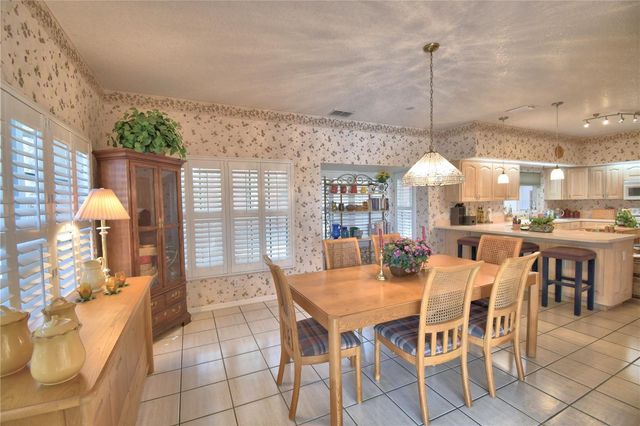 12 BRIDGEWATER DRIVE, Winter Haven, FL 33884