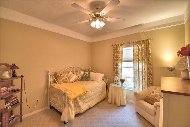 12 BRIDGEWATER DRIVE, Winter Haven, FL 33884