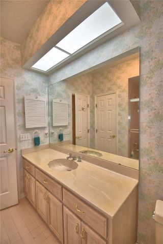 12 BRIDGEWATER DRIVE, Winter Haven, FL 33884