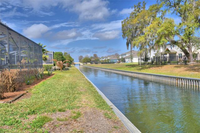 12 BRIDGEWATER DRIVE, Winter Haven, FL 33884