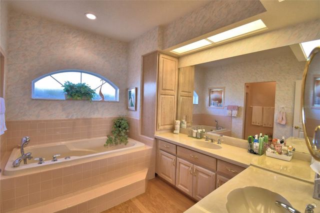 12 BRIDGEWATER DRIVE, Winter Haven, FL 33884