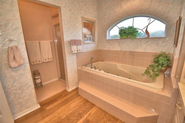 12 BRIDGEWATER DRIVE, Winter Haven, FL 33884