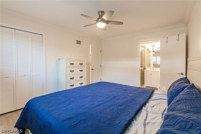 527 Broad AVE S 527, Naples, FL 34102