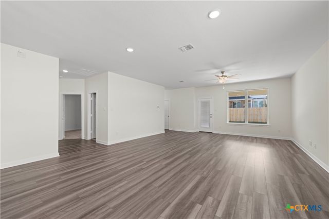 387 Pathfinder Drive, Copperas Cove, TX 76522