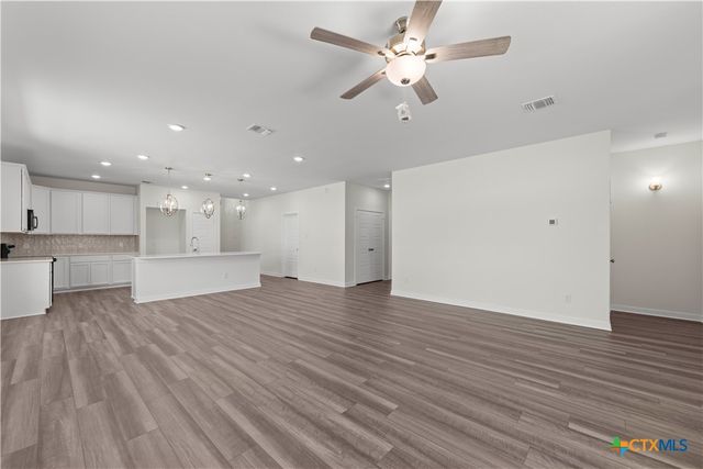 387 Pathfinder Drive, Copperas Cove, TX 76522