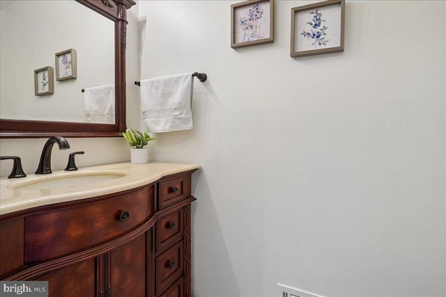 15579 GOLF CLUB DR, Dumfries, VA 22025