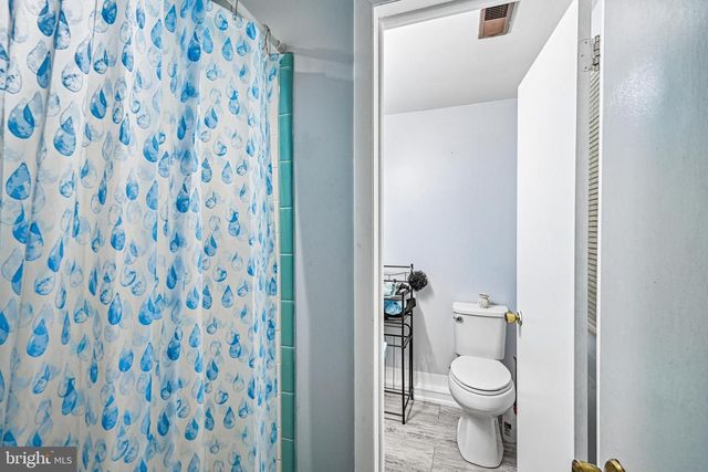 150 NELSON DR, Williamstown, NJ 08094