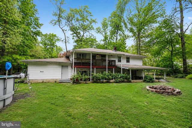150 NELSON DR, Williamstown, NJ 08094