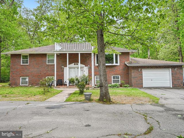 150 NELSON DR, Williamstown, NJ 08094