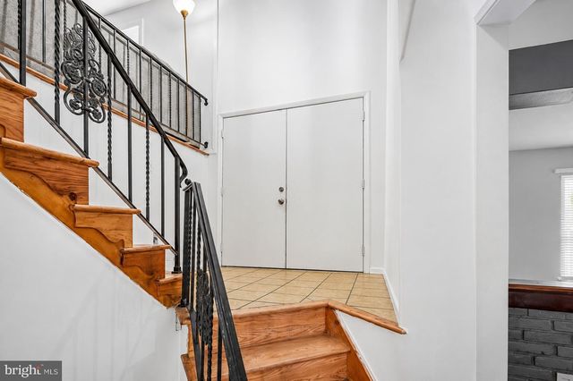 150 NELSON DR, Williamstown, NJ 08094