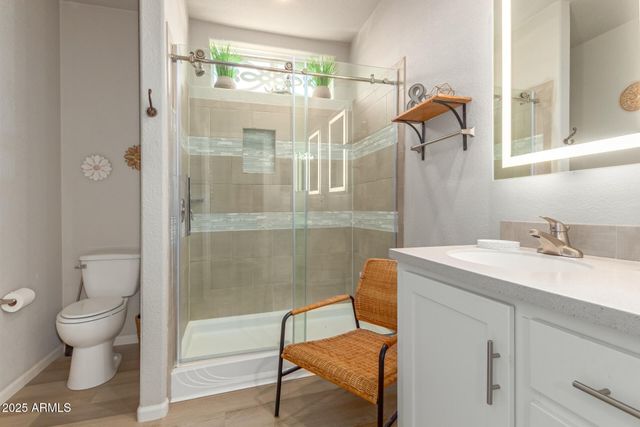 2727 E UNIVERSITY Drive 114, Tempe, AZ 85281