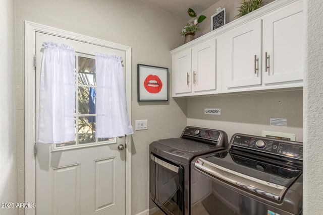 2727 E UNIVERSITY Drive 114, Tempe, AZ 85281