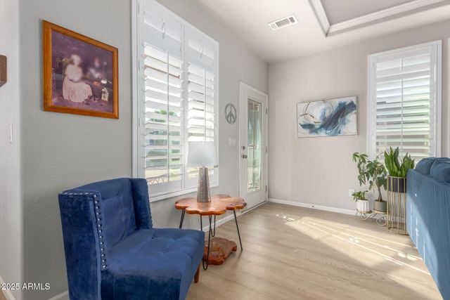 2727 E UNIVERSITY Drive 114, Tempe, AZ 85281