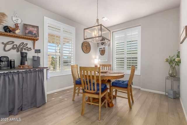 2727 E UNIVERSITY Drive 114, Tempe, AZ 85281