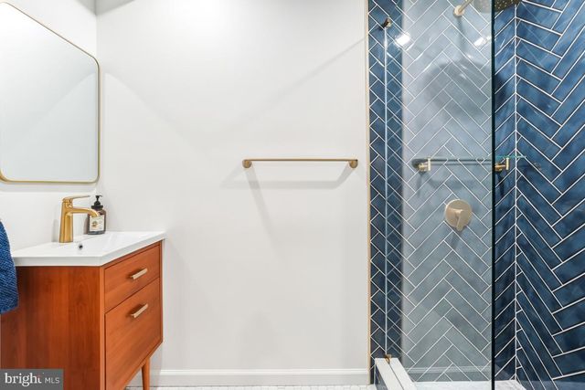 12233 QUINCE VALLEY DR, North Potomac, MD 20878