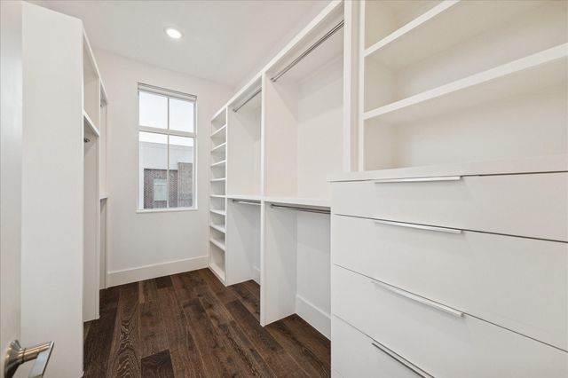 1430 Lake Pointe Parkway, Sugar Land, TX 77478