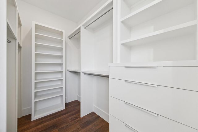 1430 Lake Pointe Parkway, Sugar Land, TX 77478