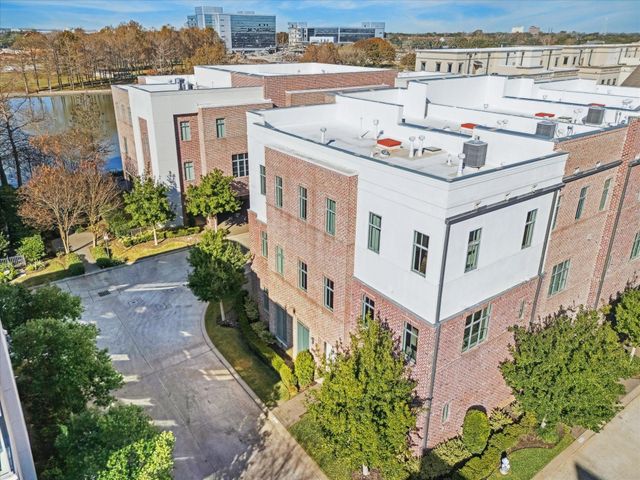 1430 Lake Pointe Parkway, Sugar Land, TX 77478