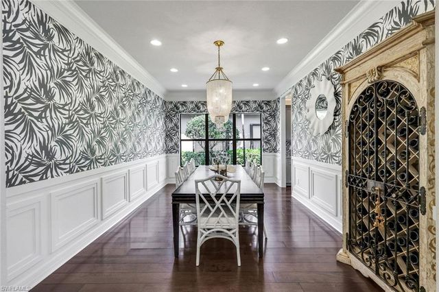 4056 Nova LN, Naples, FL 34119