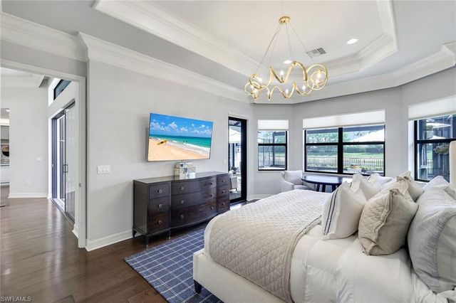 4056 Nova LN, Naples, FL 34119