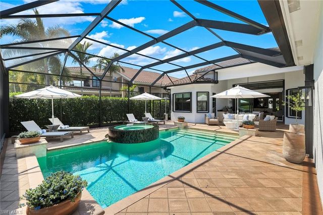 4056 Nova LN, Naples, FL 34119