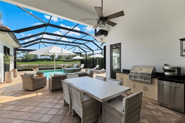 4056 Nova LN, Naples, FL 34119