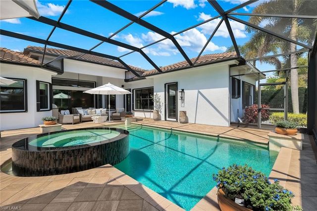 4056 Nova LN, Naples, FL 34119