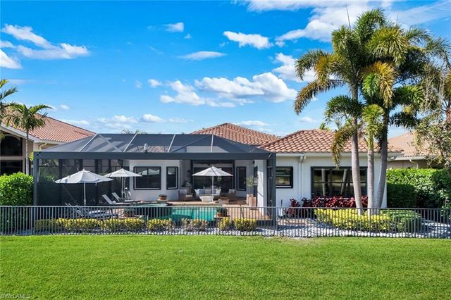 4056 Nova LN, Naples, FL 34119