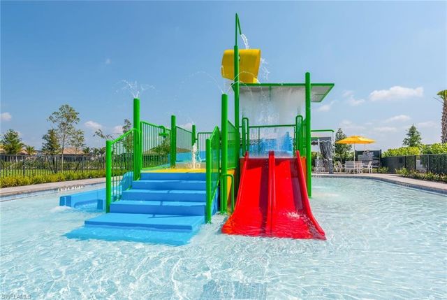 4056 Nova LN, Naples, FL 34119