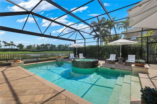 4056 Nova LN, Naples, FL 34119