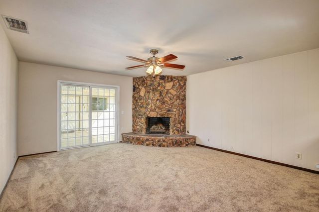 4402 White Oak Ct, Rocklin, CA 95677